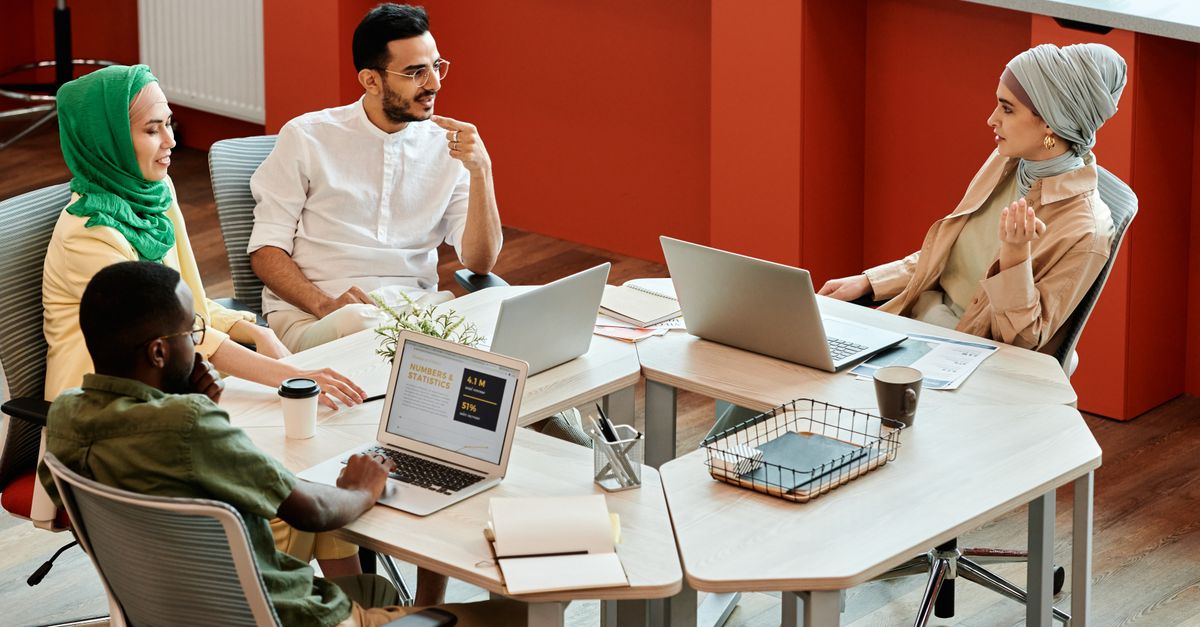 découvrez l'importance d'une communication ouverte pour renforcer la confiance, améliorer les échanges et favoriser un environnement collaboratif.